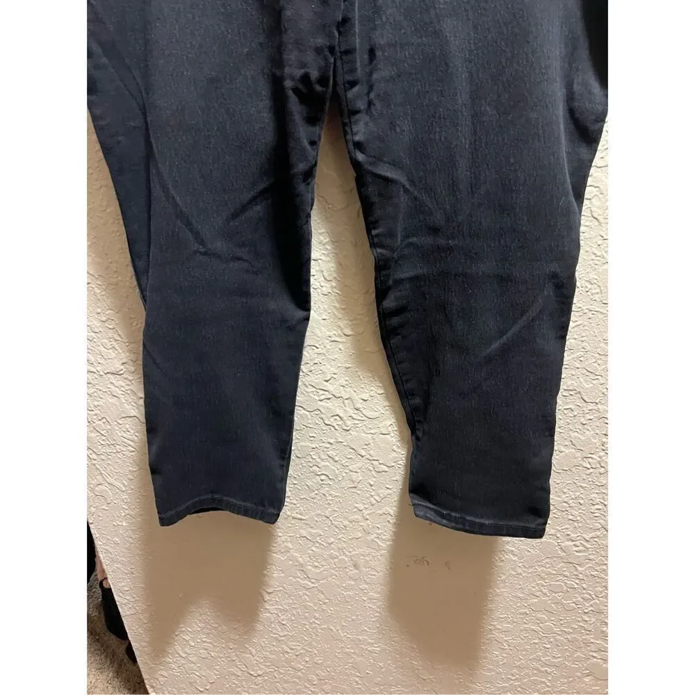 Torrid Black Denim Jeans Woman’s Size 22S Plus Size Jeans